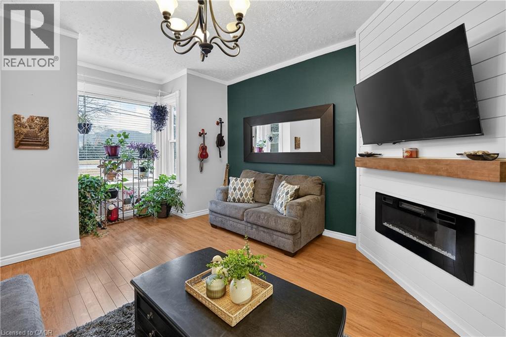 287 Main Street E, Grimsby, Ontario  L3M 1P9 - Photo 4 - 40817269