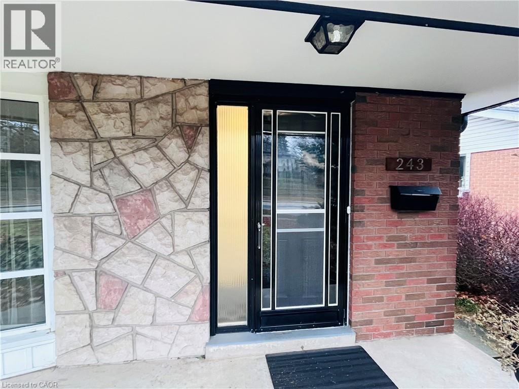 243 Appleby Line, Burlington, Ontario  L7L 2X3 - Photo 3 - 40817210