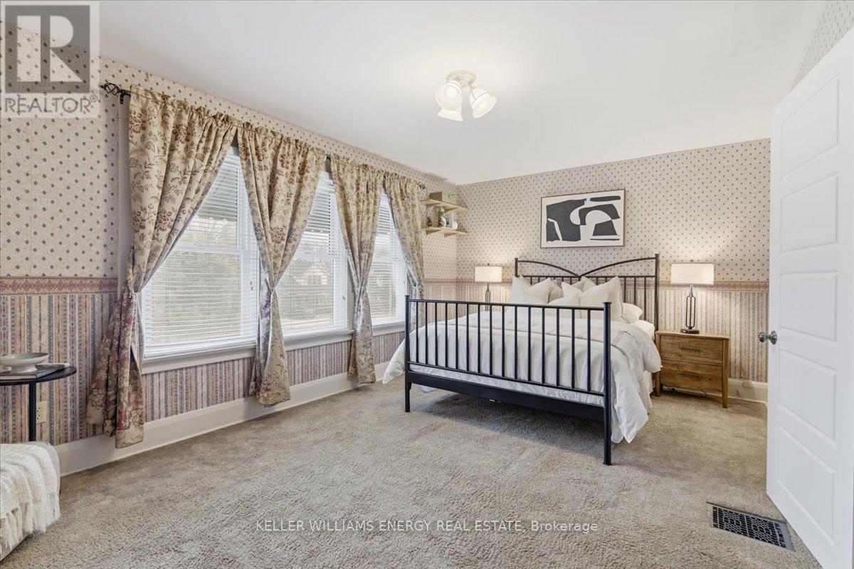 482 Simcoe Street N, Oshawa, Ontario  L1G 4T6 - Photo 14 - E12952228