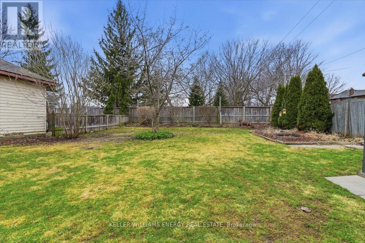 482 Simcoe Street N, Oshawa, Ontario  L1G 4T6 - Photo 23 - E12952228