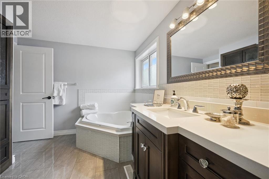 46 Pinehurst Crescent, Kitchener, Ontario  N2N 1E4 - Photo 29 - 40815861