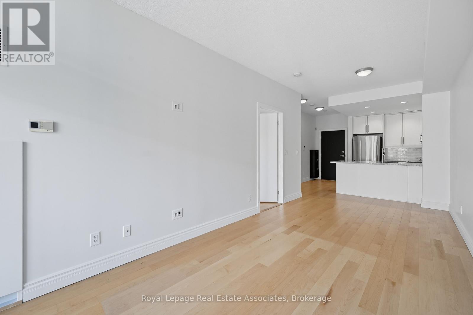 1407 - 551 Maple Avenue, Burlington, Ontario  L7S 1M7 - Photo 12 - W12951804