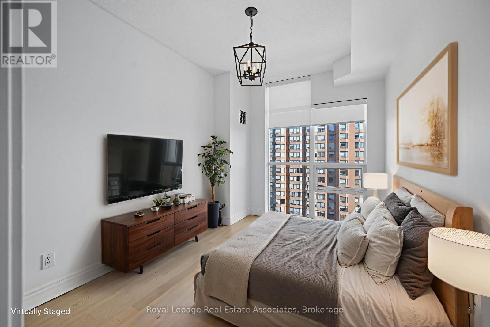 1407 - 551 Maple Avenue, Burlington, Ontario  L7S 1M7 - Photo 16 - W12951804