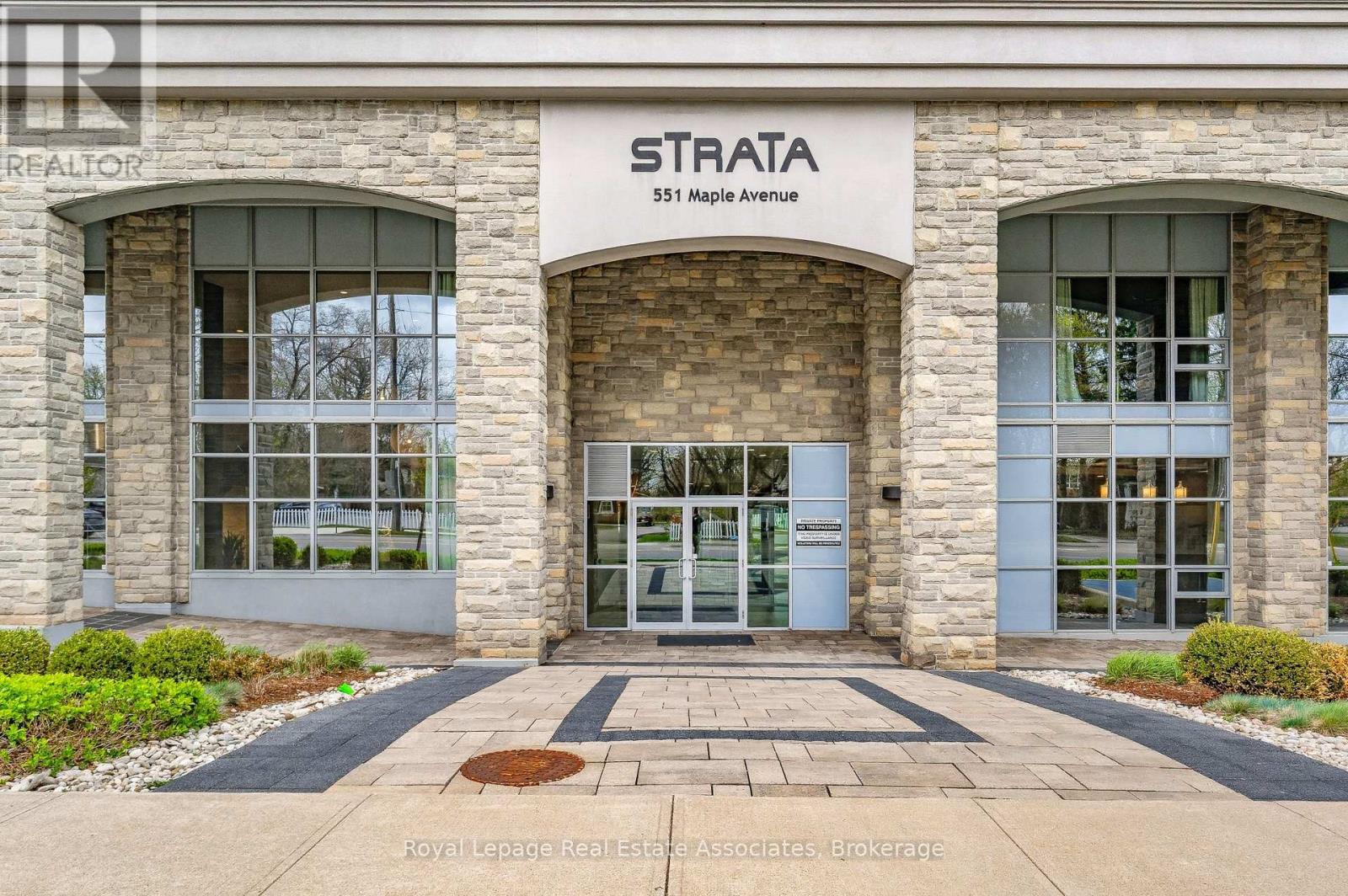 1407 - 551 Maple Avenue, Burlington, Ontario  L7S 1M7 - Photo 2 - W12951804