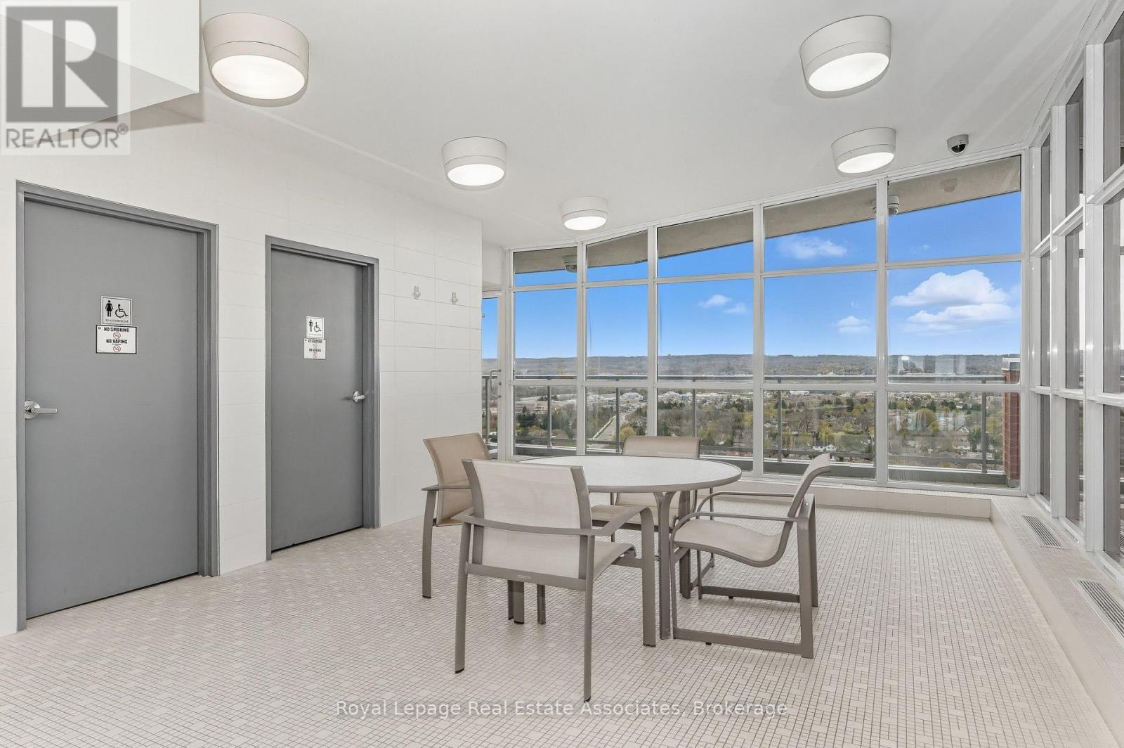 1407 - 551 Maple Avenue, Burlington, Ontario  L7S 1M7 - Photo 23 - W12951804