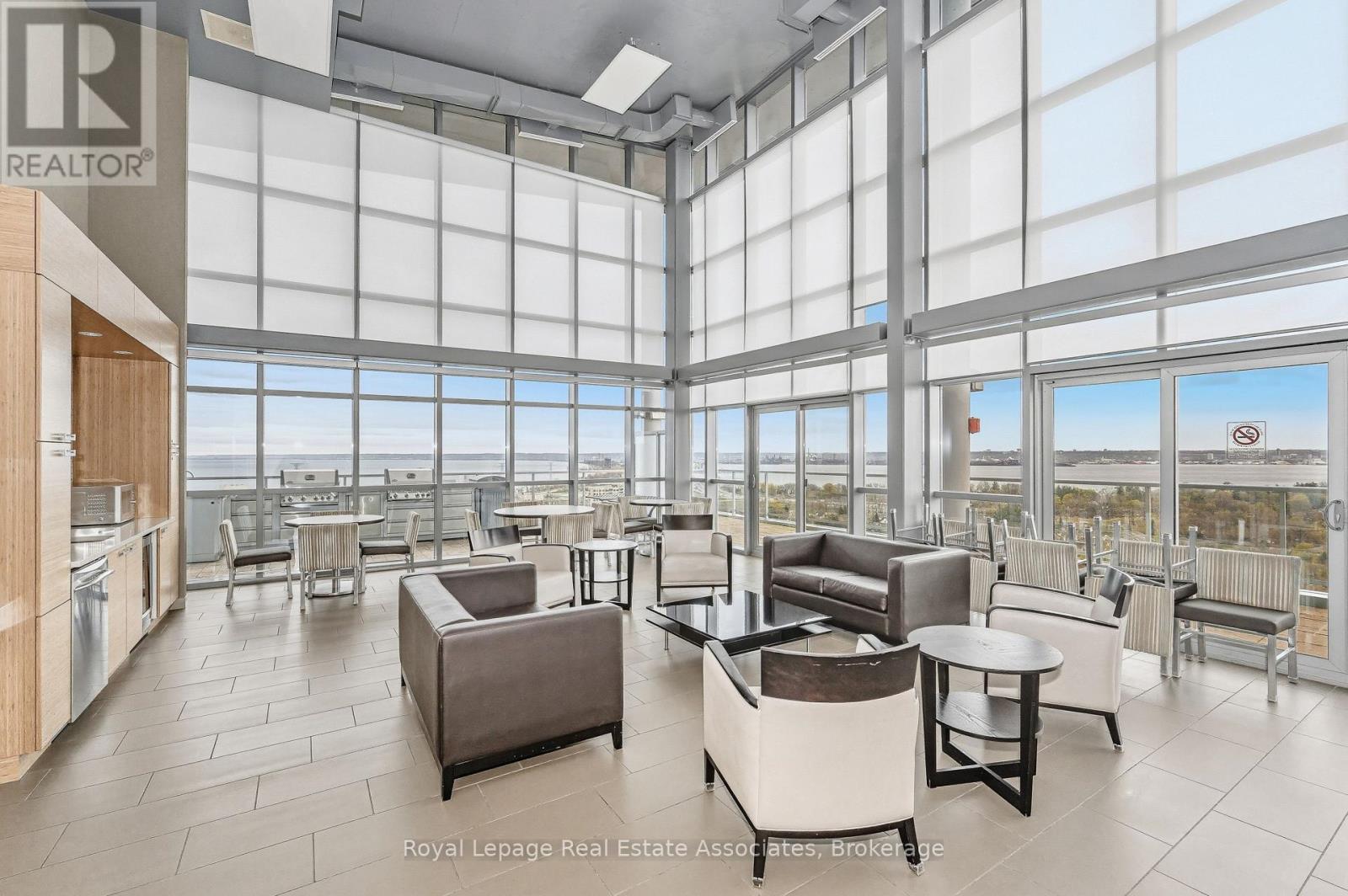 1407 - 551 Maple Avenue, Burlington, Ontario  L7S 1M7 - Photo 27 - W12951804