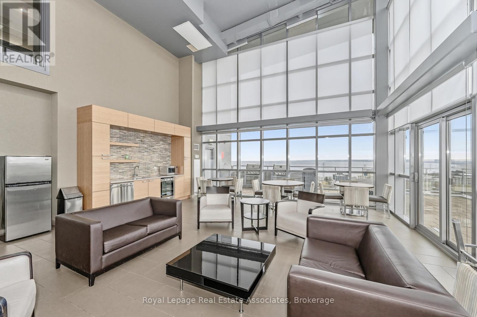 1407 - 551 Maple Avenue, Burlington, Ontario  L7S 1M7 - Photo 28 - W12951804