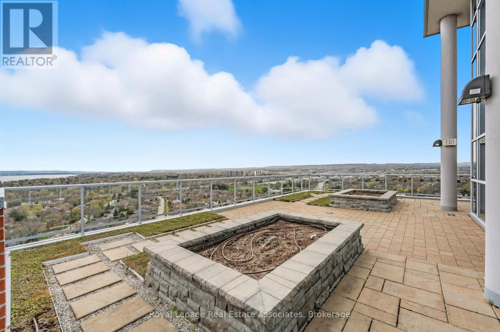 1407 - 551 Maple Avenue, Burlington, Ontario  L7S 1M7 - Photo 30 - W12951804