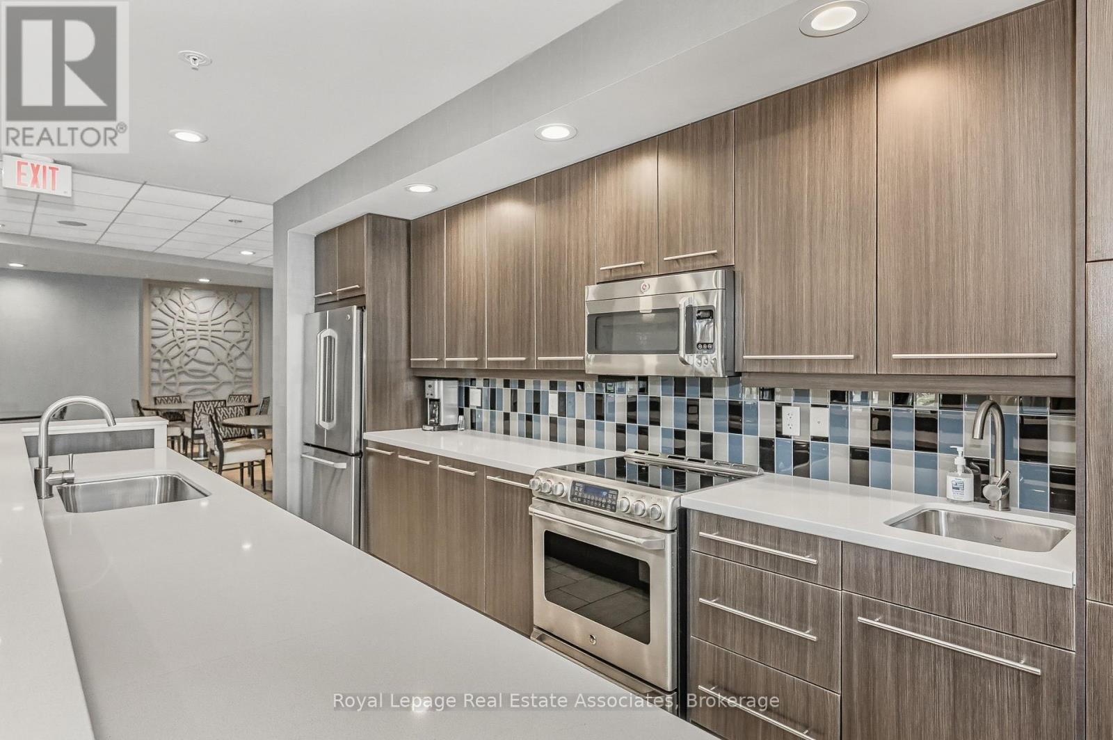 1407 - 551 Maple Avenue, Burlington, Ontario  L7S 1M7 - Photo 38 - W12951804