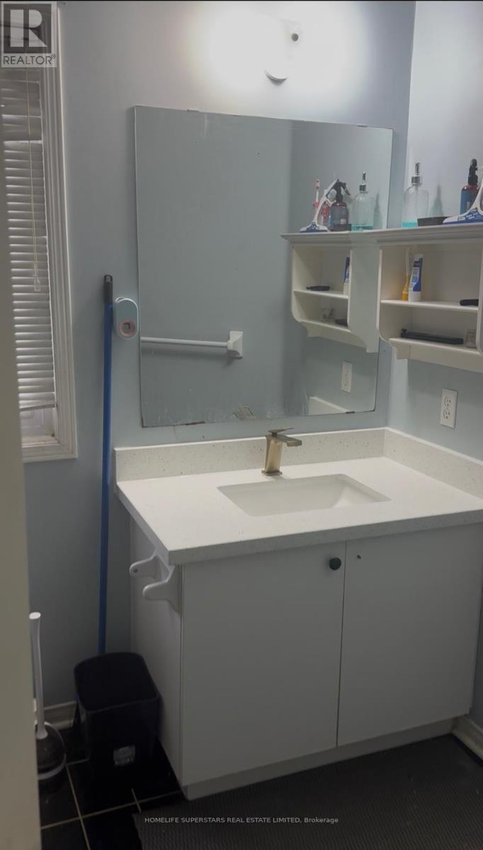 68 Drinkwater Road, Brampton, Ontario  L6Y 4T8 - Photo 6 - W12951824