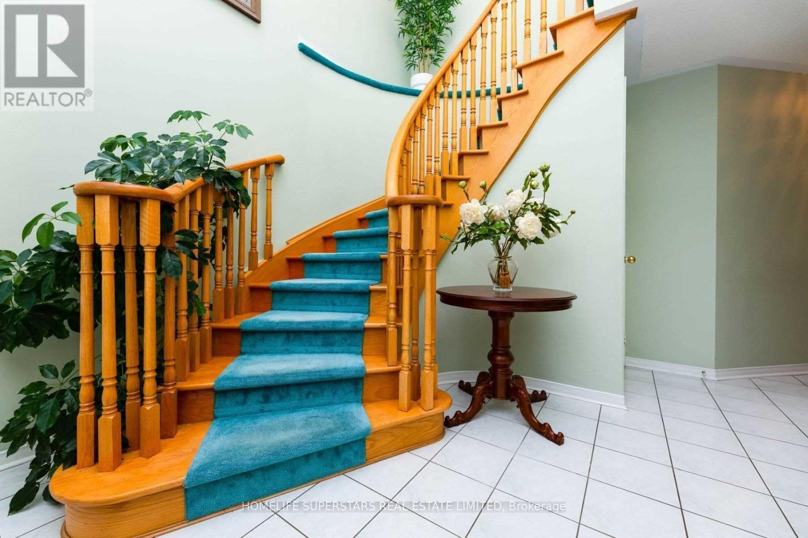 68 Drinkwater Road, Brampton, Ontario  L6Y 4T8 - Photo 7 - W12951824