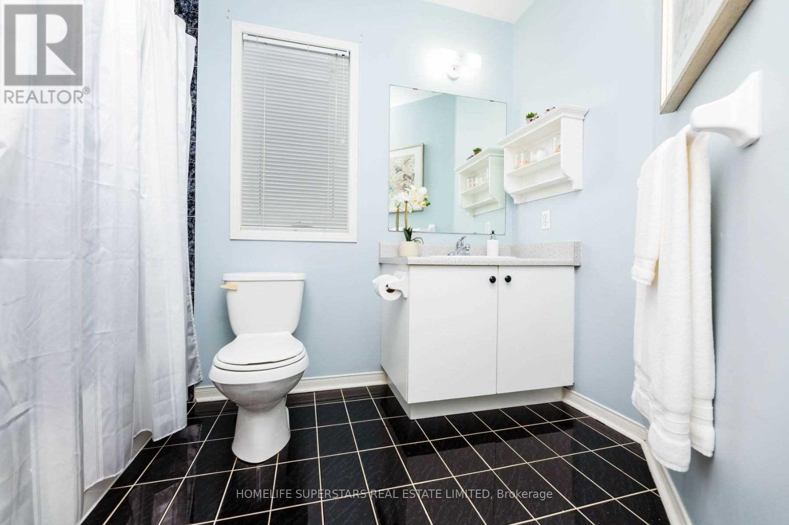 68 Drinkwater Road, Brampton, Ontario  L6Y 4T8 - Photo 9 - W12951824