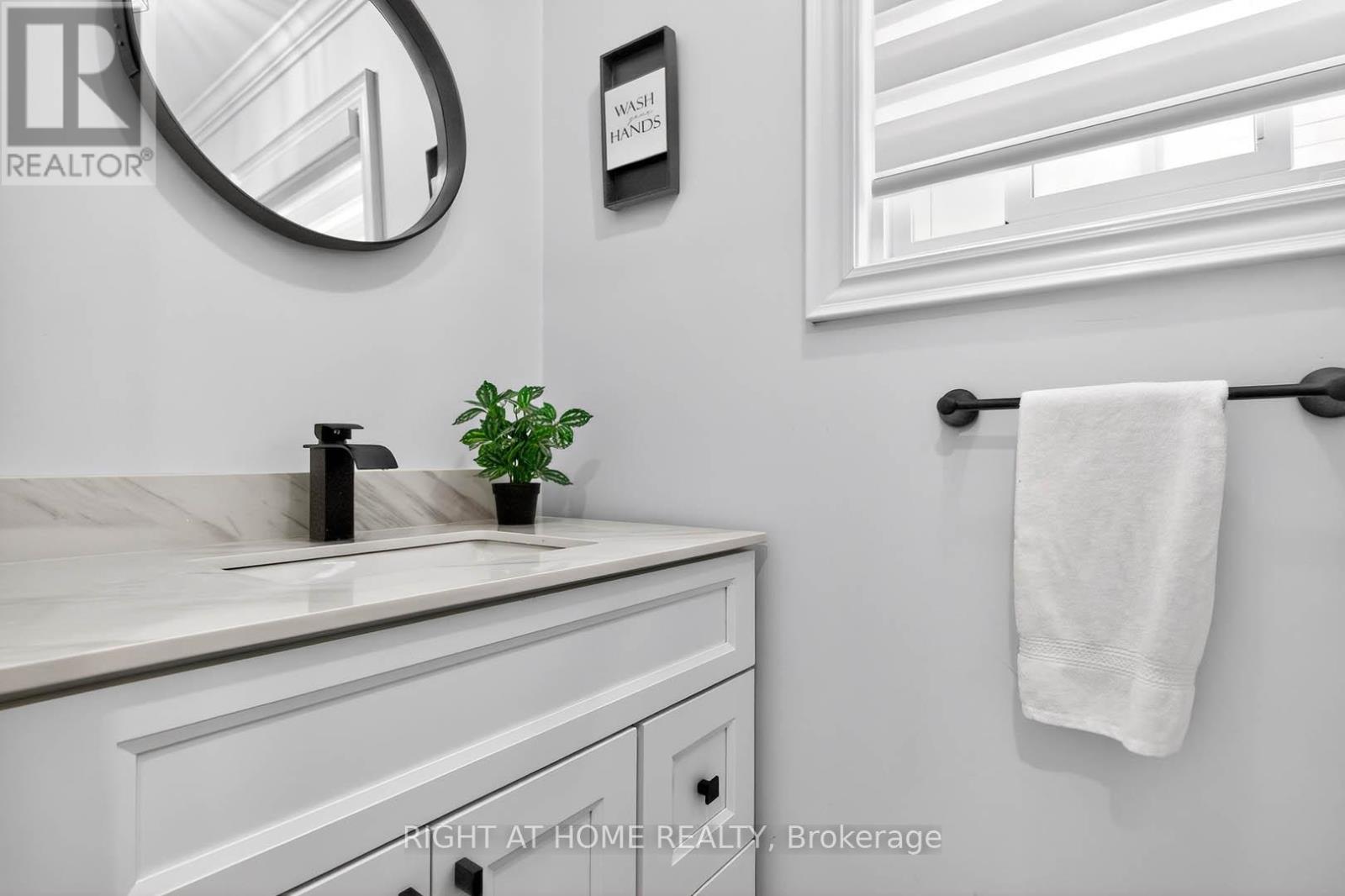 531 Fothergill Boulevard, Burlington, Ontario  L7L 6G1 - Photo 10 - W12951878