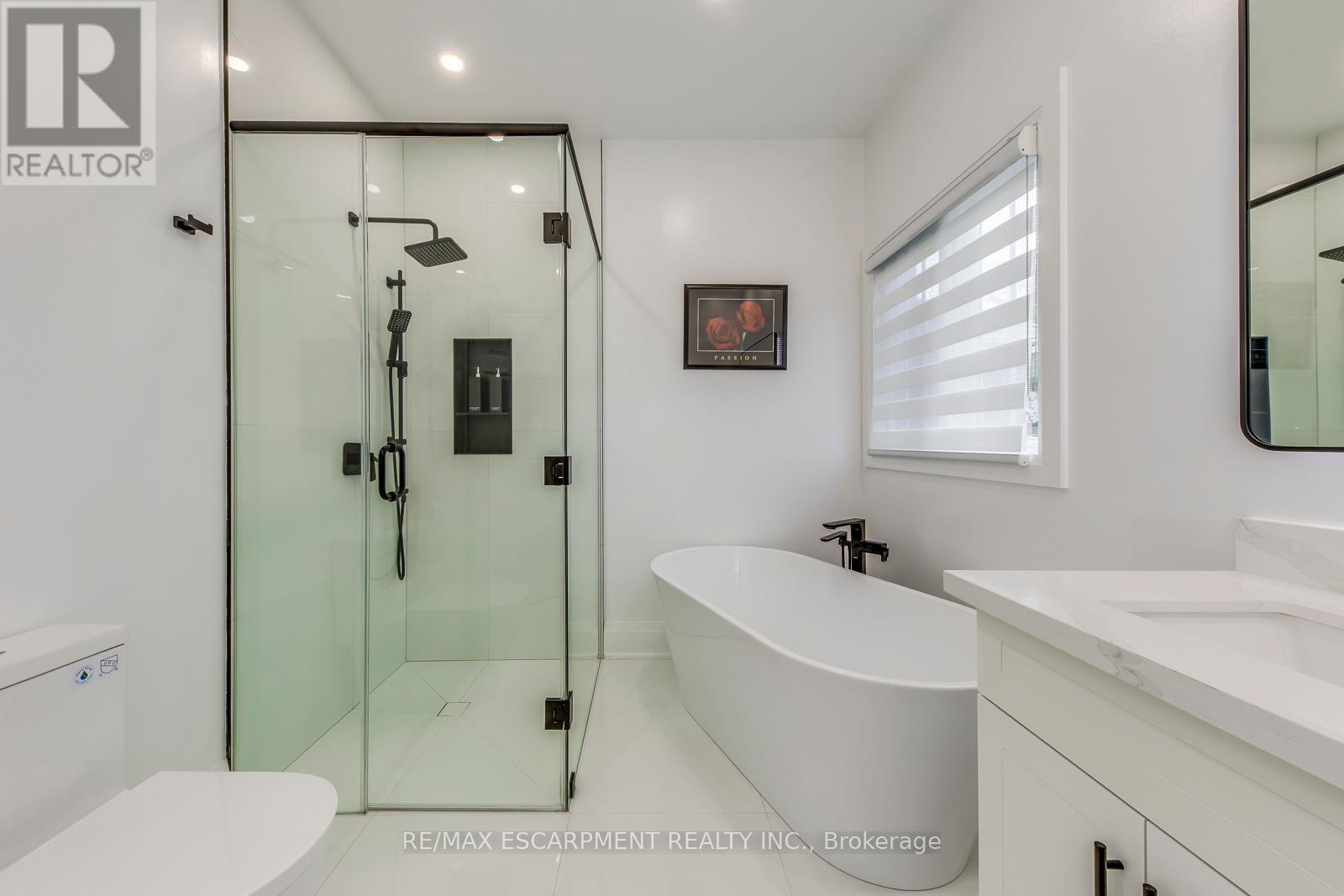 4366 Latimer Crescent, Burlington, Ontario  L7M 4R2 - Photo 26 - W12951882