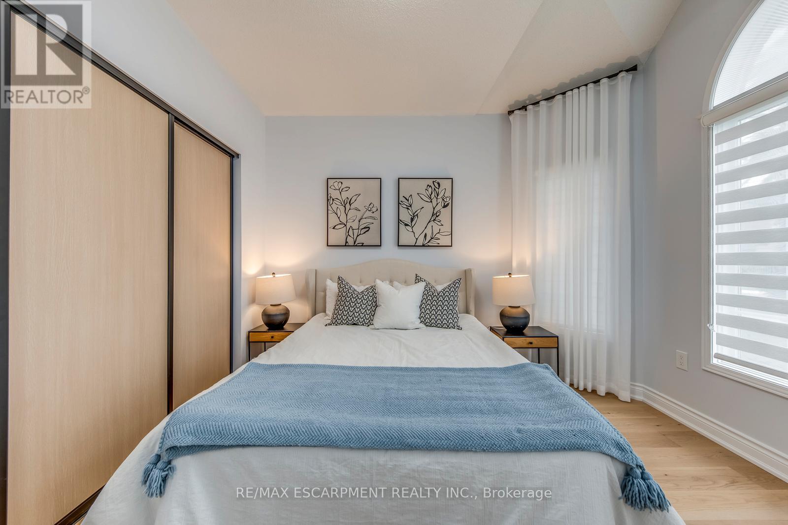 4366 Latimer Crescent, Burlington, Ontario  L7M 4R2 - Photo 29 - W12951882