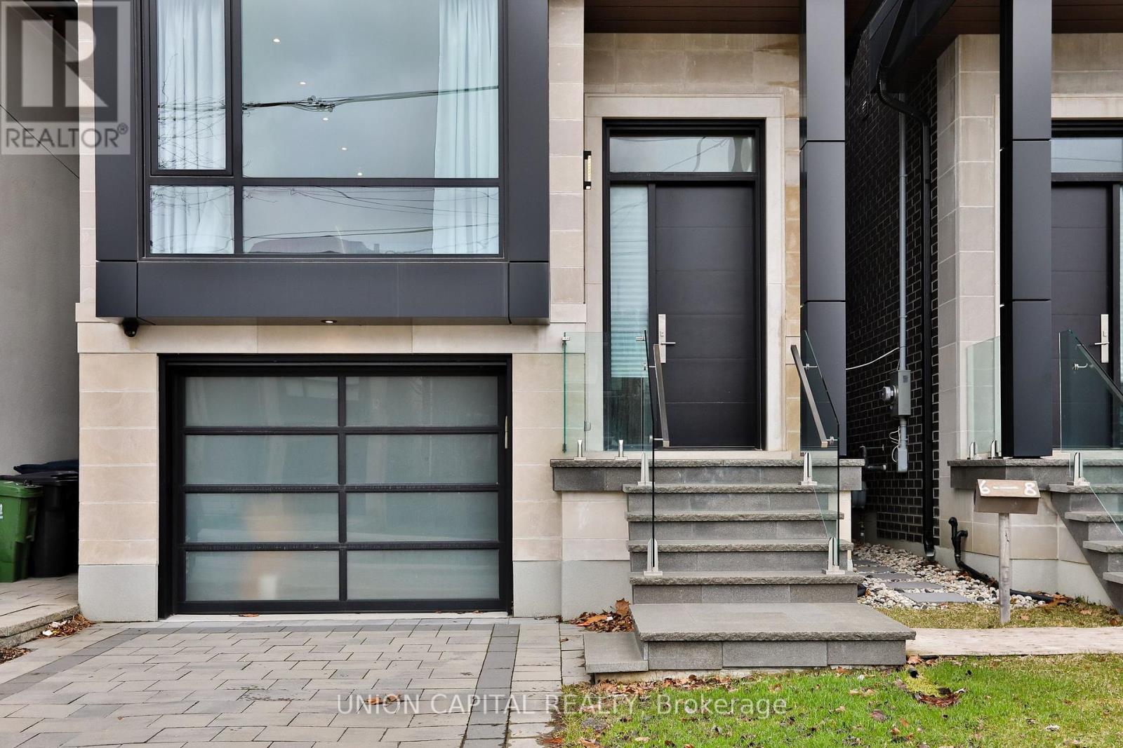 6 Milton Street, Toronto, Ontario  M8Y 2X5 - Photo 4 - W12951918