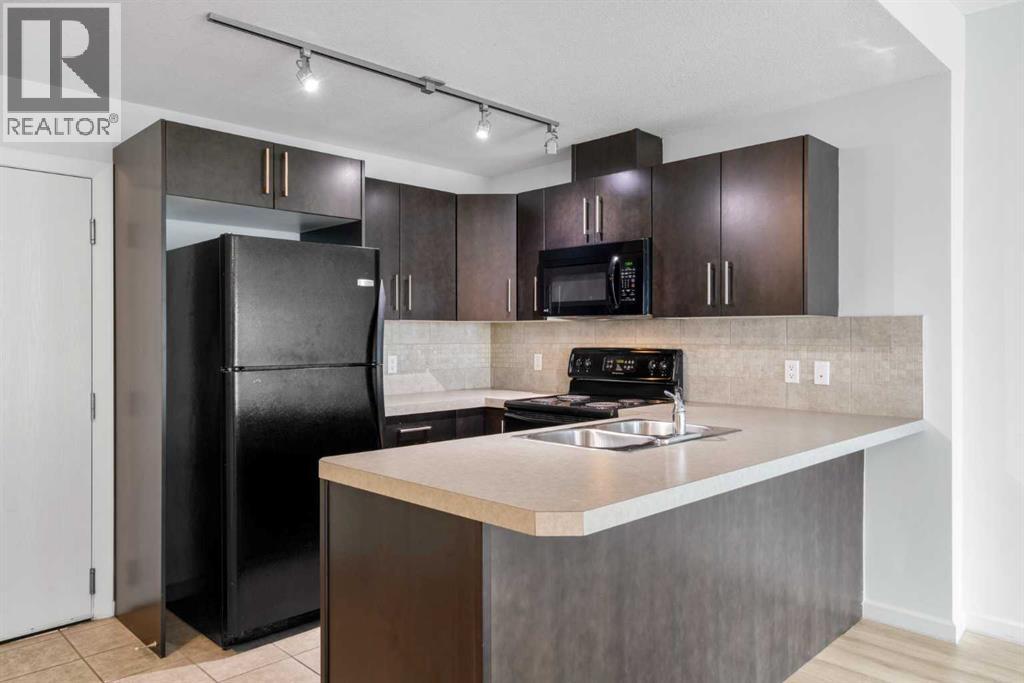 1804, 210 15 Avenue SE, Calgary, Alberta  T2G 0B5 - Photo 3 - A2287329