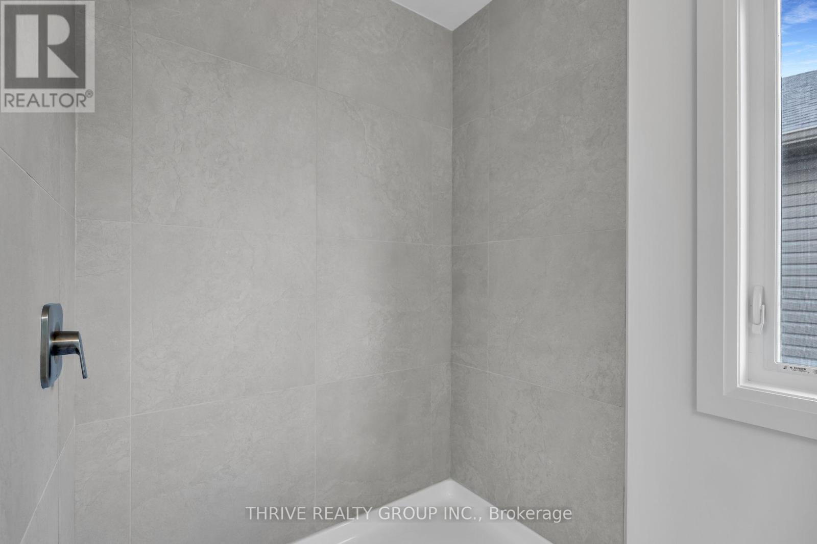 3076 Buroak Drive, London North, Ontario  N6G 3P2 - Photo 33 - X12951998