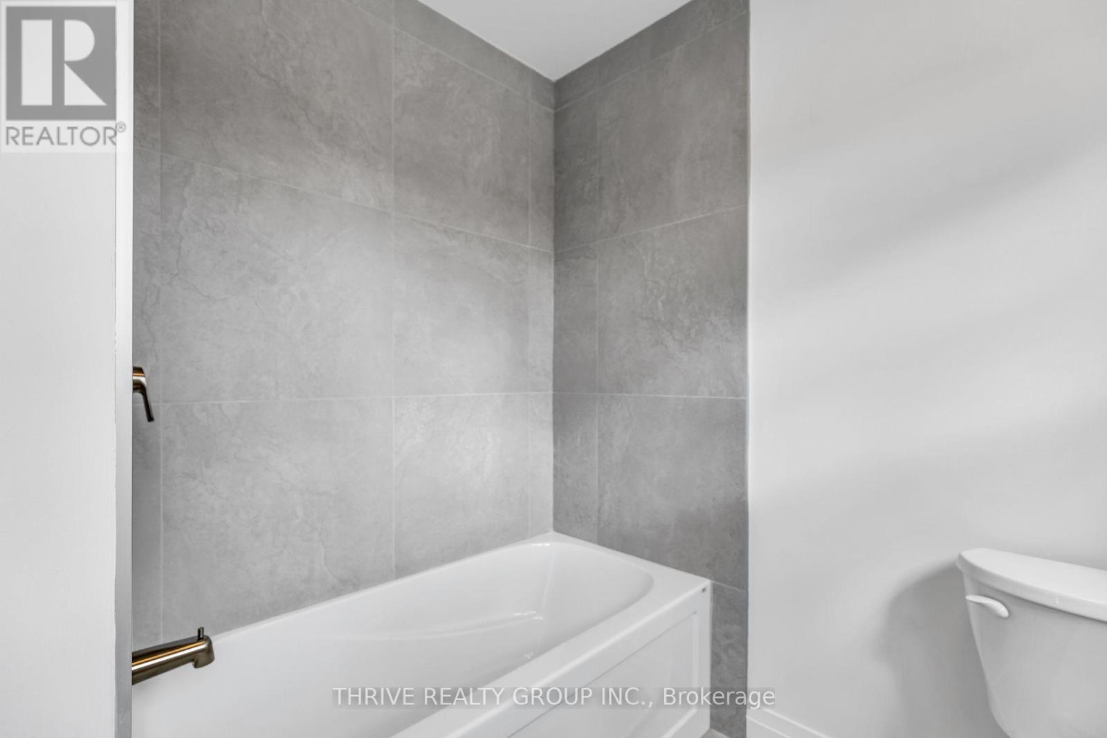 3076 Buroak Drive, London North, Ontario  N6G 3P2 - Photo 38 - X12951998