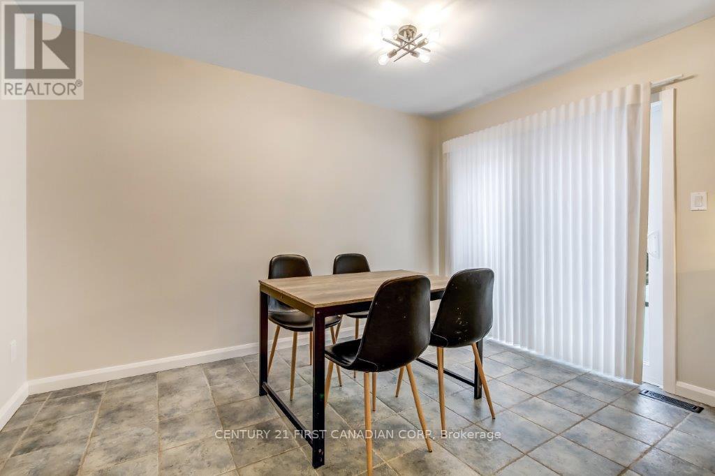 2 - 609 Colborne Street, London East, Ontario  N6B 2V3 - Photo 10 - X12952034