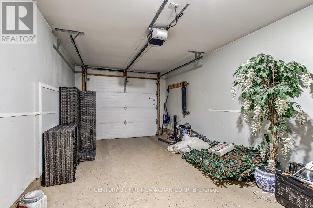 2 - 609 Colborne Street, London East, Ontario  N6B 2V3 - Photo 20 - X12952034