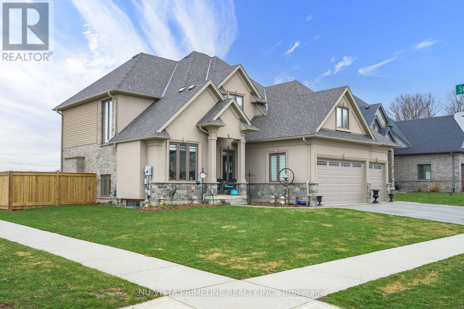 2217 Dauncey Crescent N, London North, Ontario  N5X 0M2 - Photo 3 - X12952122