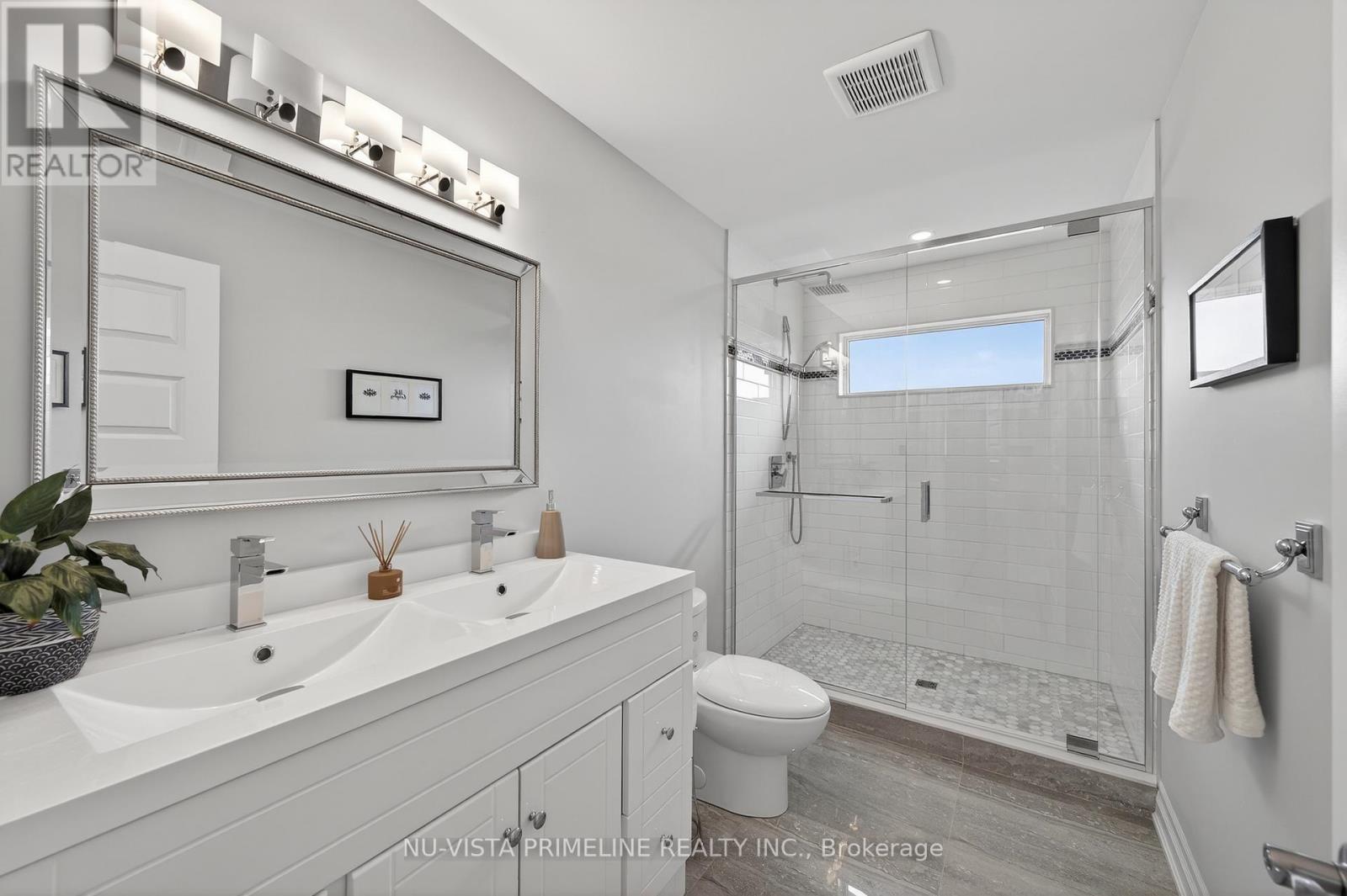 2217 Dauncey Crescent N, London North, Ontario  N5X 0M2 - Photo 37 - X12952122