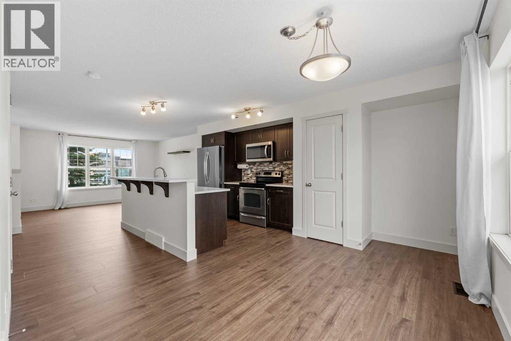 1082 Panatella Boulevard NW, Calgary, Alberta  T3K 0L2 - Photo 13 - A2293486