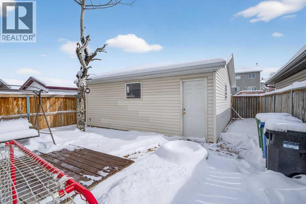 173 Martin Crossing Crescent NE, Calgary, Alberta  T3J 3T1 - Photo 31 - A2296291