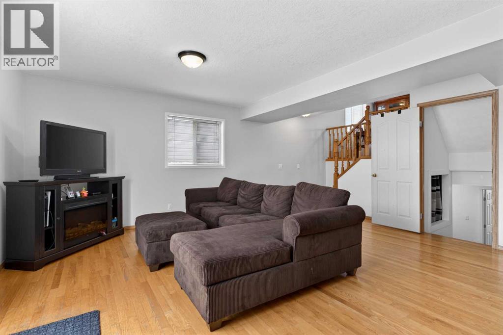 173 Martin Crossing Crescent NE, Calgary, Alberta  T3J 3T1 - Photo 21 - A2296291