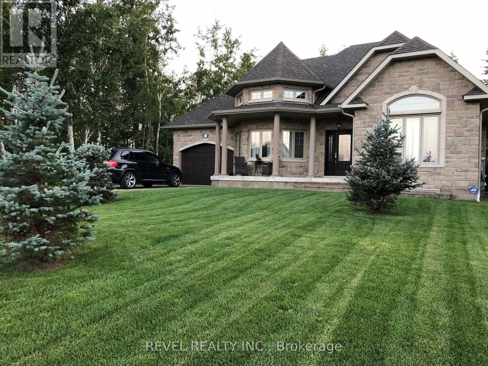 149 Majestic Drive, Timmins, Ontario  P4R 1N6 - Photo 2 - T12951984