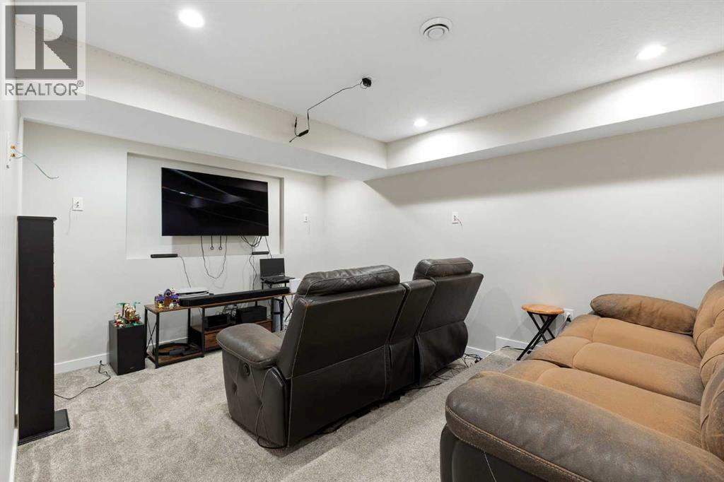 48 Cedargrove Road SW, Calgary, Alberta  T2W 4T9 - Photo 34 - A2298186