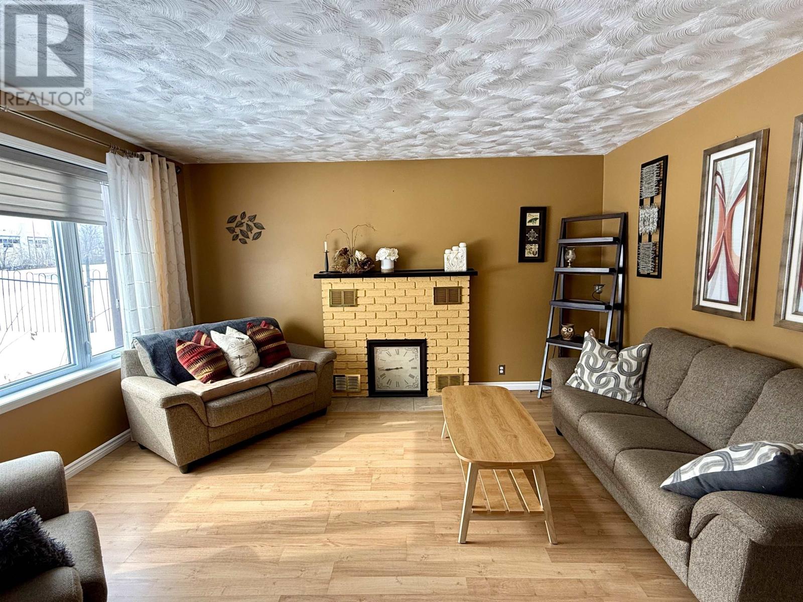 458 Algoma Street N, Thunder Bay, Ontario  P7A 5B9 - Photo 4 - TB2600566