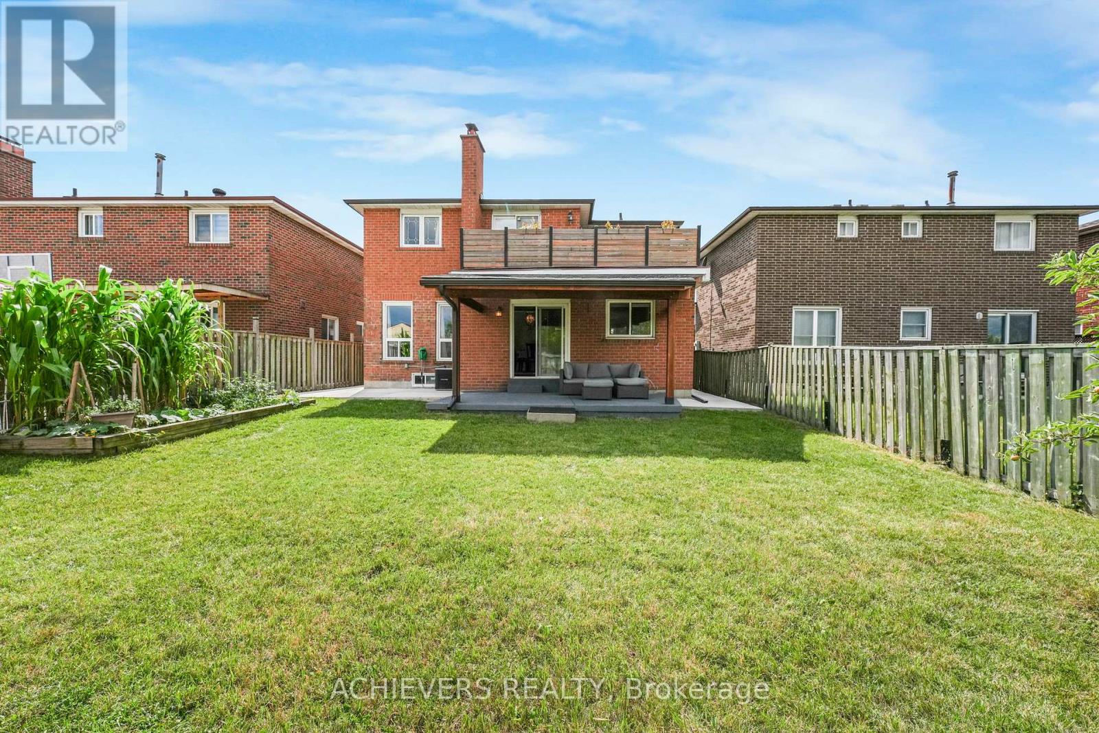 4024 Longo Circle E, Mississauga, Ontario  L4T 4C7 - Photo 45 - W12773266