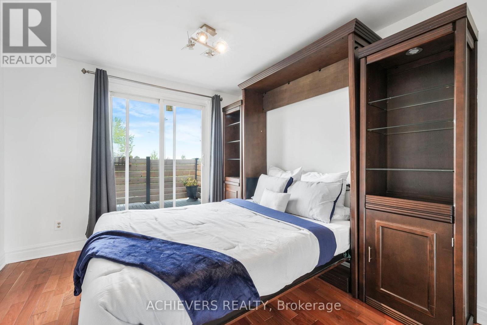 4024 Longo Circle E, Mississauga, Ontario  L4T 4C7 - Photo 23 - W12773266