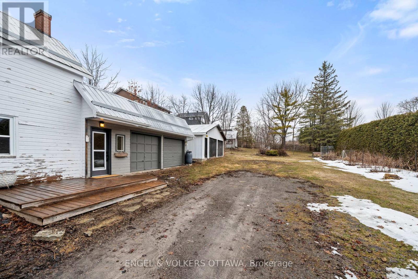 243 Mitcheson Street, Mississippi Mills, Ontario  K0A 1A0 - Photo 36 - X12951960