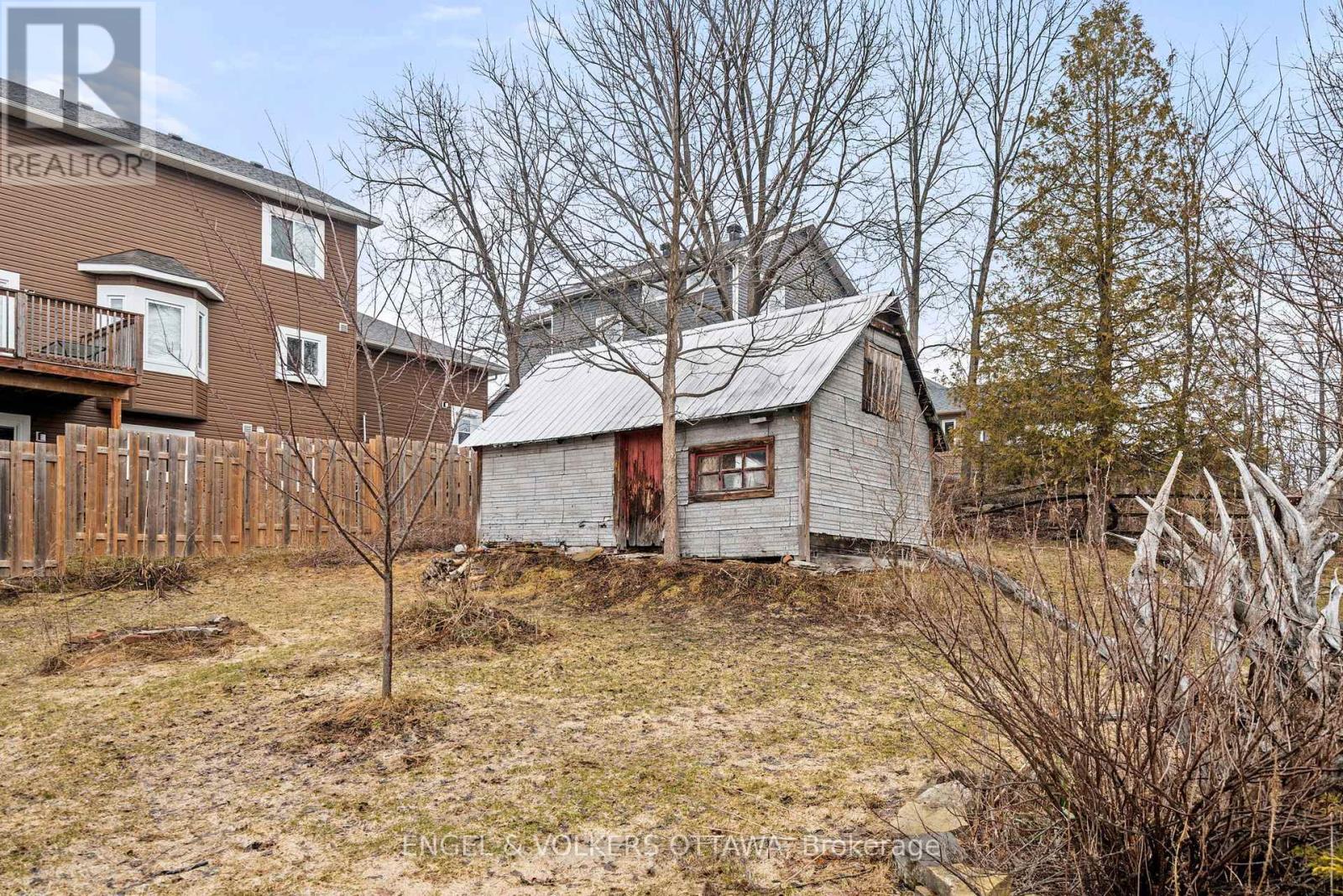 243 Mitcheson Street, Mississippi Mills, Ontario  K0A 1A0 - Photo 38 - X12951960