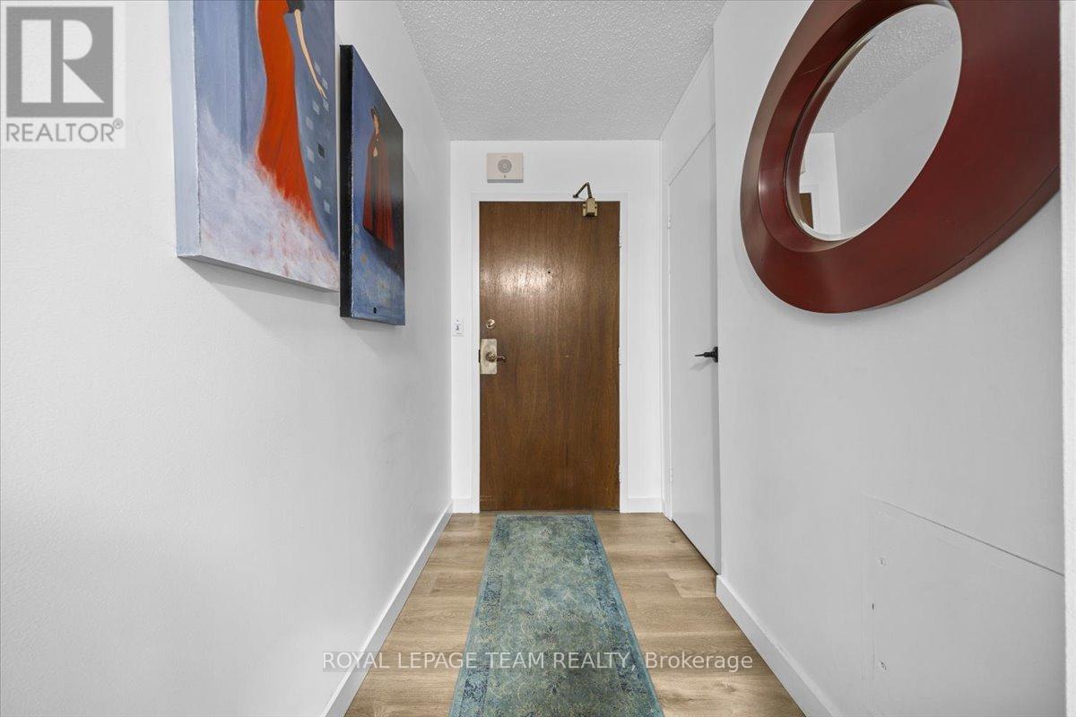 204 - 1025 Richmond Road, Ottawa, Ontario  K2B 8G8 - Photo 3 - X12952004