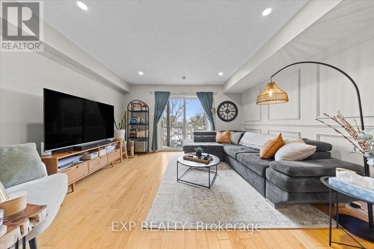 57 Steele Park, Ottawa, Ontario  K1J 0J2 - Photo 5 - X12952020