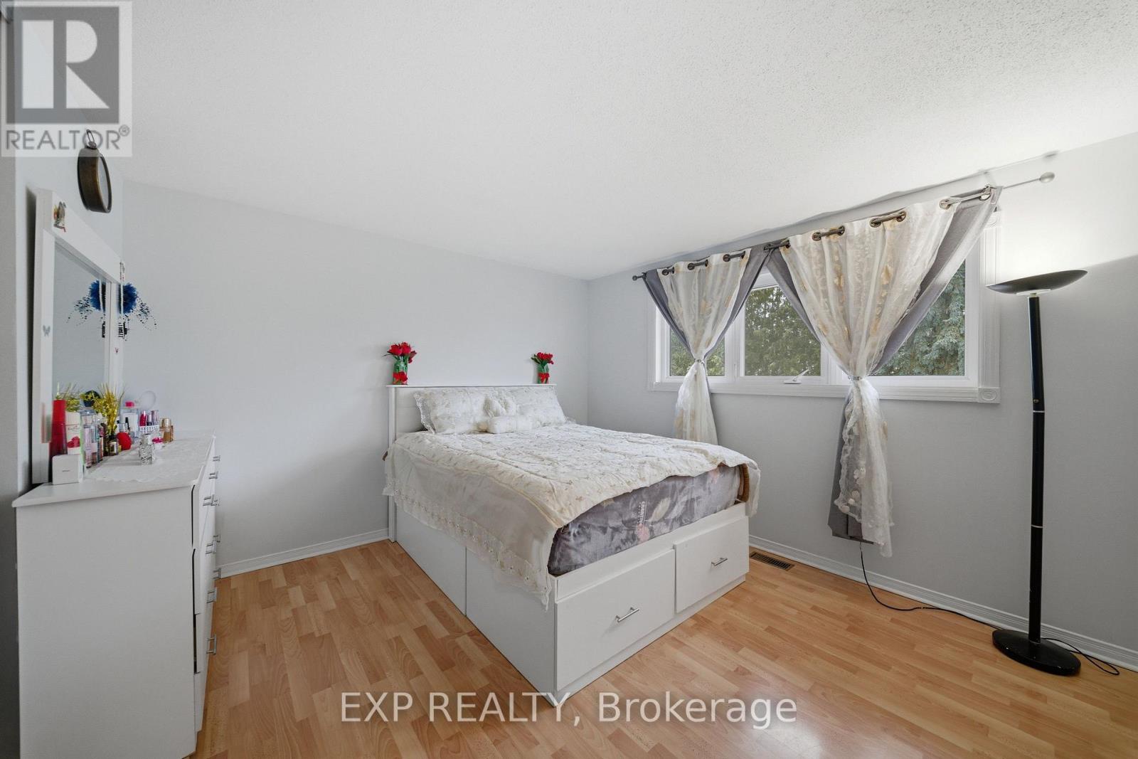 180 Equestrian Drive, Ottawa, Ontario  K2M 2B9 - Photo 20 - X12952060