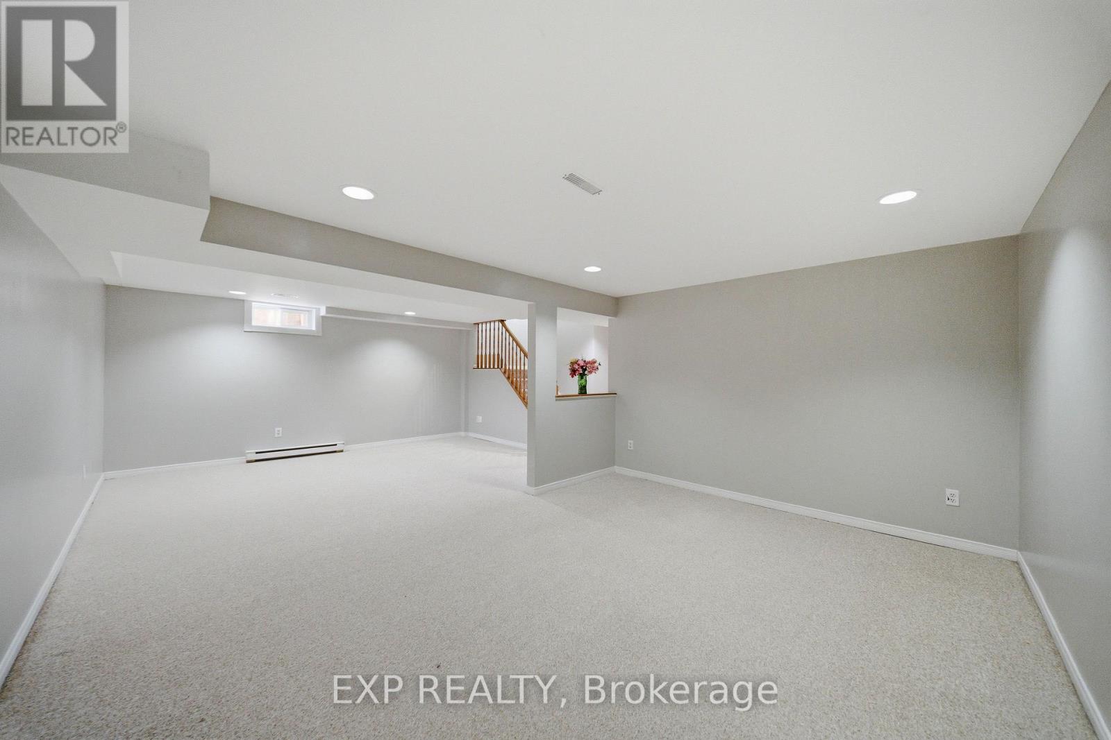 180 Equestrian Drive, Ottawa, Ontario  K2M 2B9 - Photo 28 - X12952060