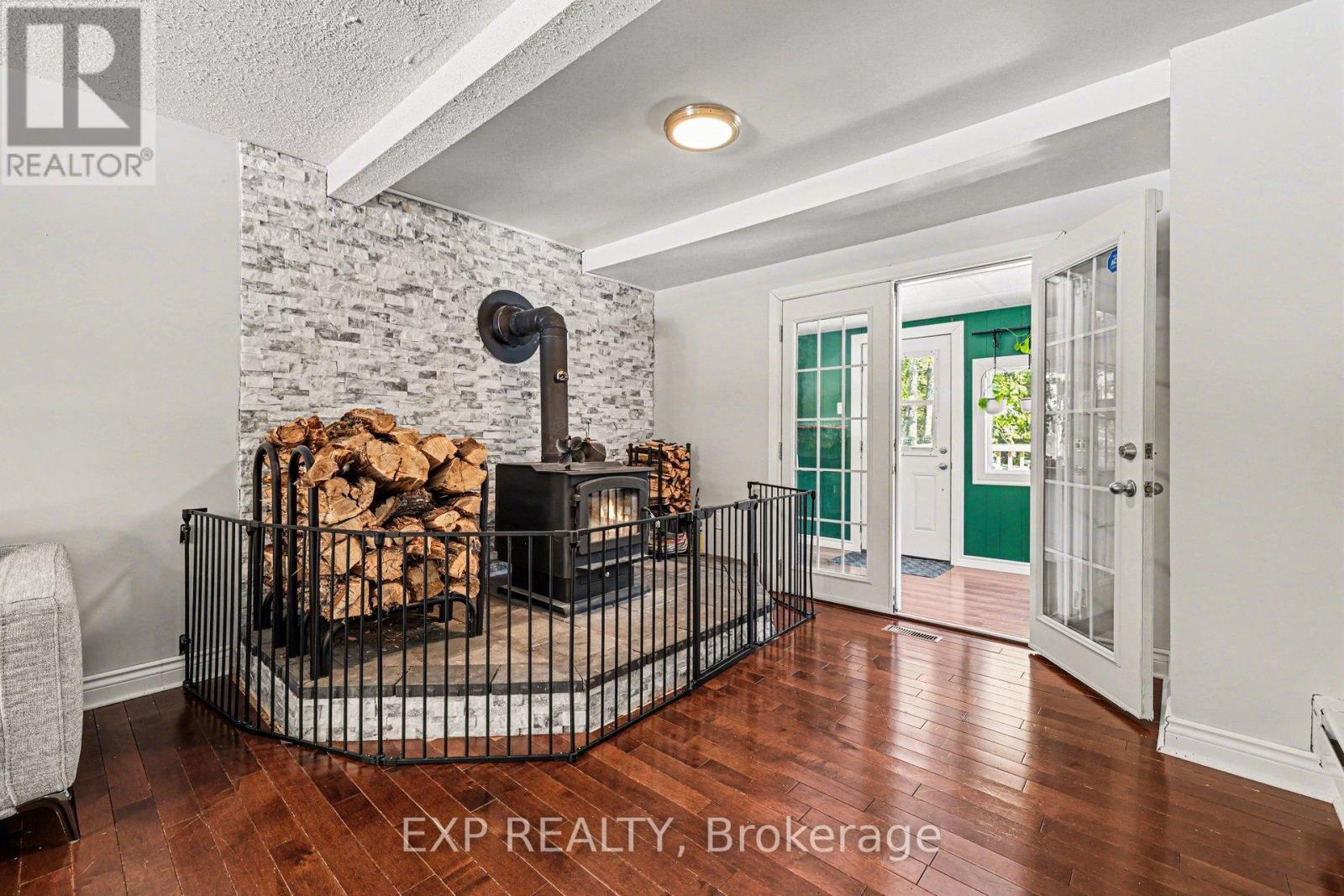 4250 511 Highway, Lanark Highlands, Ontario  K0G 1K0 - Photo 4 - X12952166