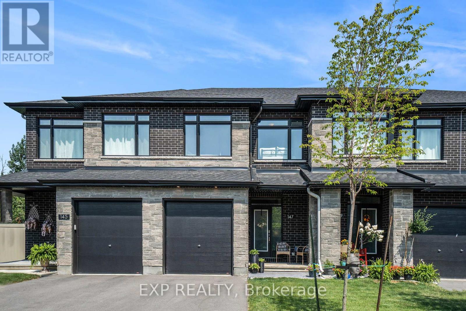 147 WABIKON CRESCENT, Ottawa, Ontario