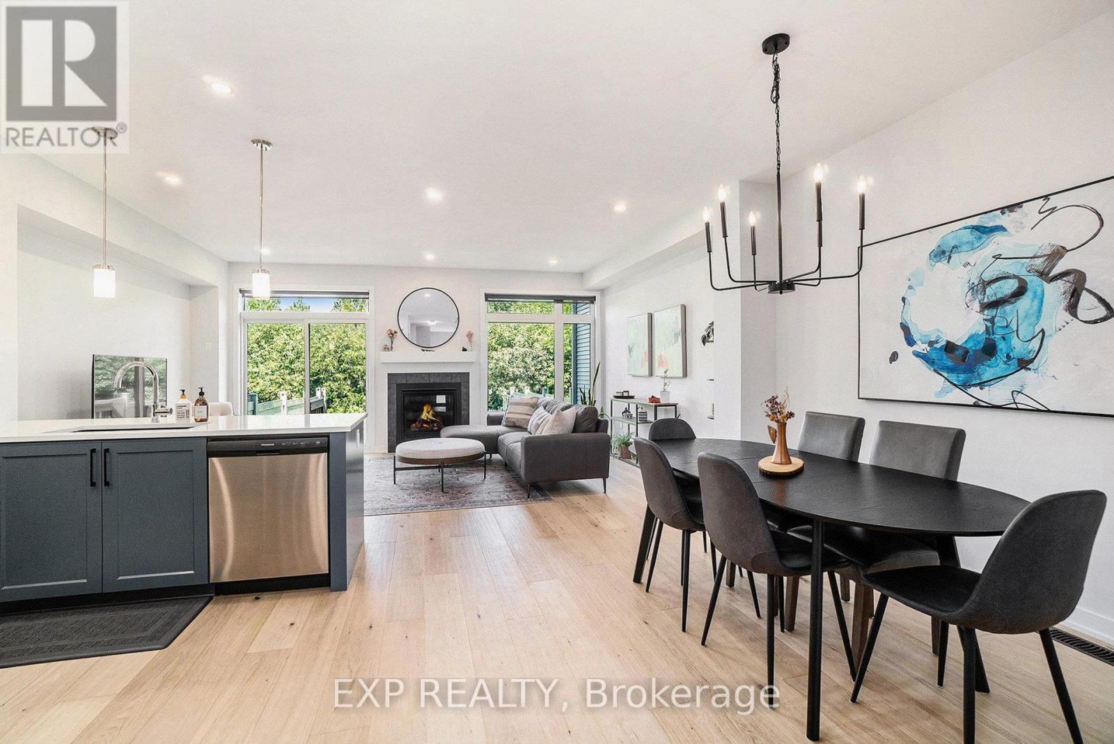 147 Wabikon Crescent, Ottawa, Ontario  K1X 0H8 - Photo 10 - X12952198