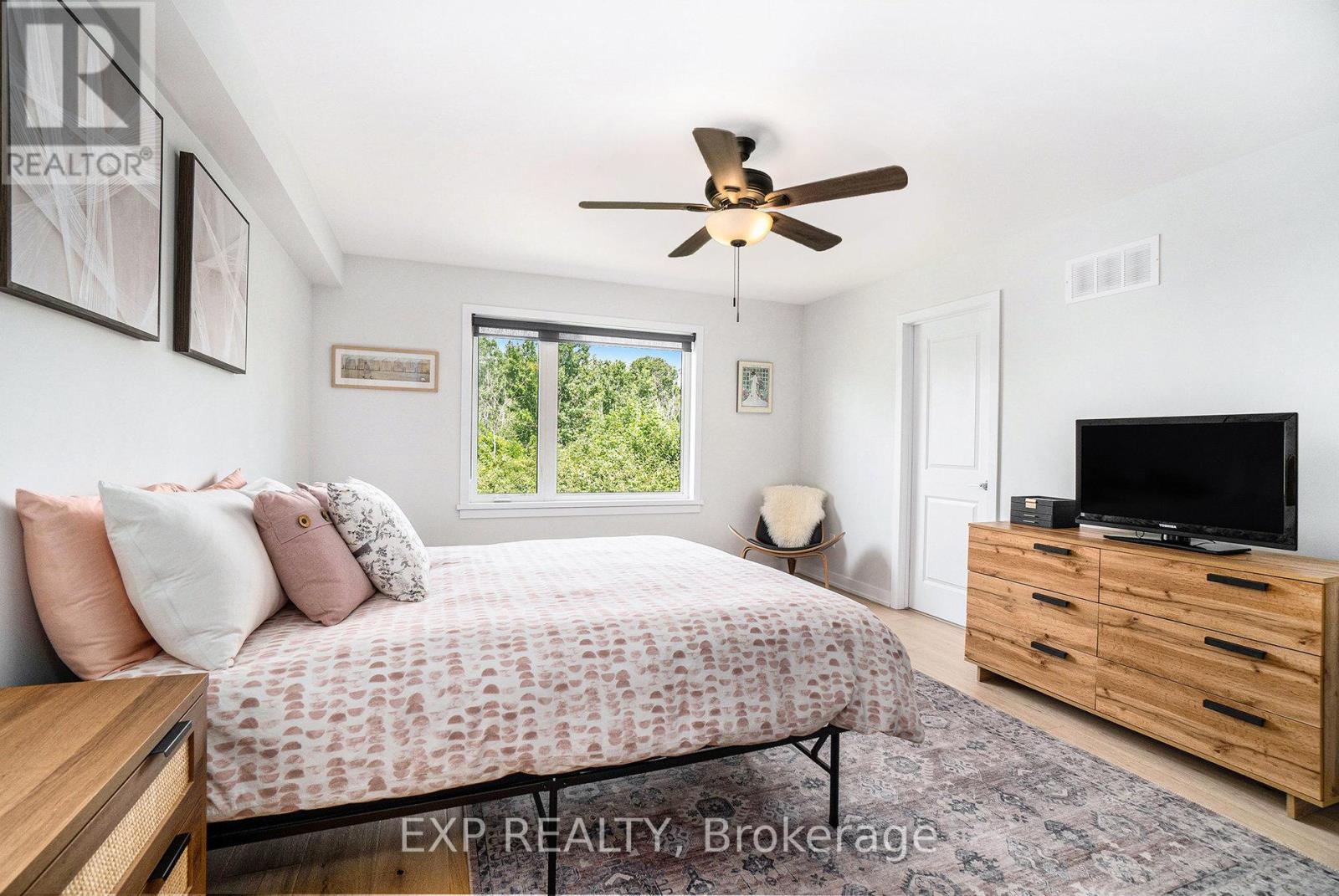 147 Wabikon Crescent, Ottawa, Ontario  K1X 0H8 - Photo 19 - X12952198