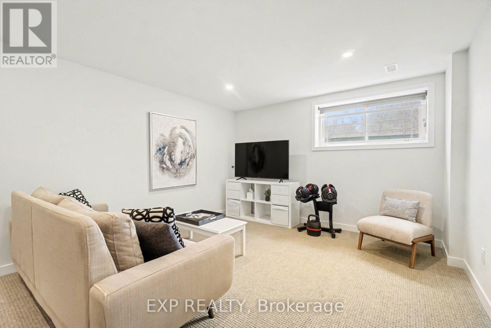 147 Wabikon Crescent, Ottawa, Ontario  K1X 0H8 - Photo 27 - X12952198