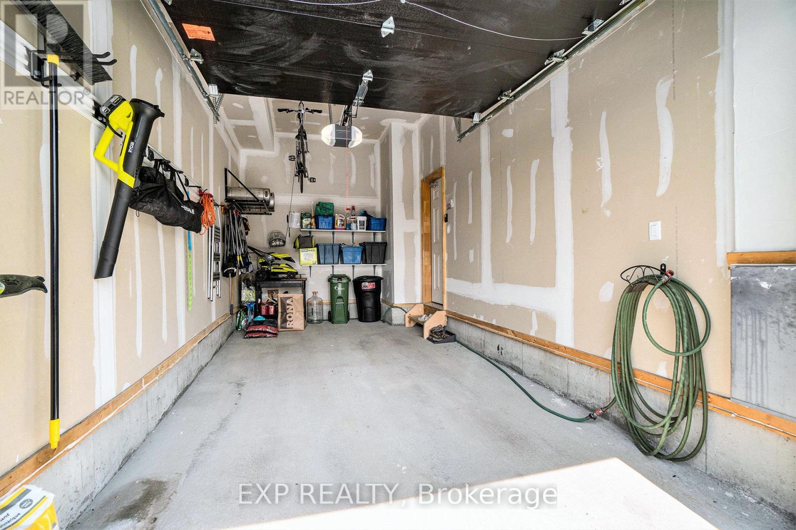 147 Wabikon Crescent, Ottawa, Ontario  K1X 0H8 - Photo 28 - X12952198