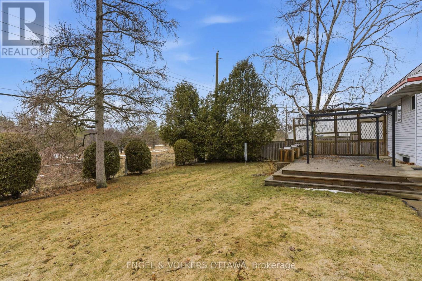 22 Parkside Crescent, Ottawa, Ontario  K2G 3B5 - Photo 22 - X12952202