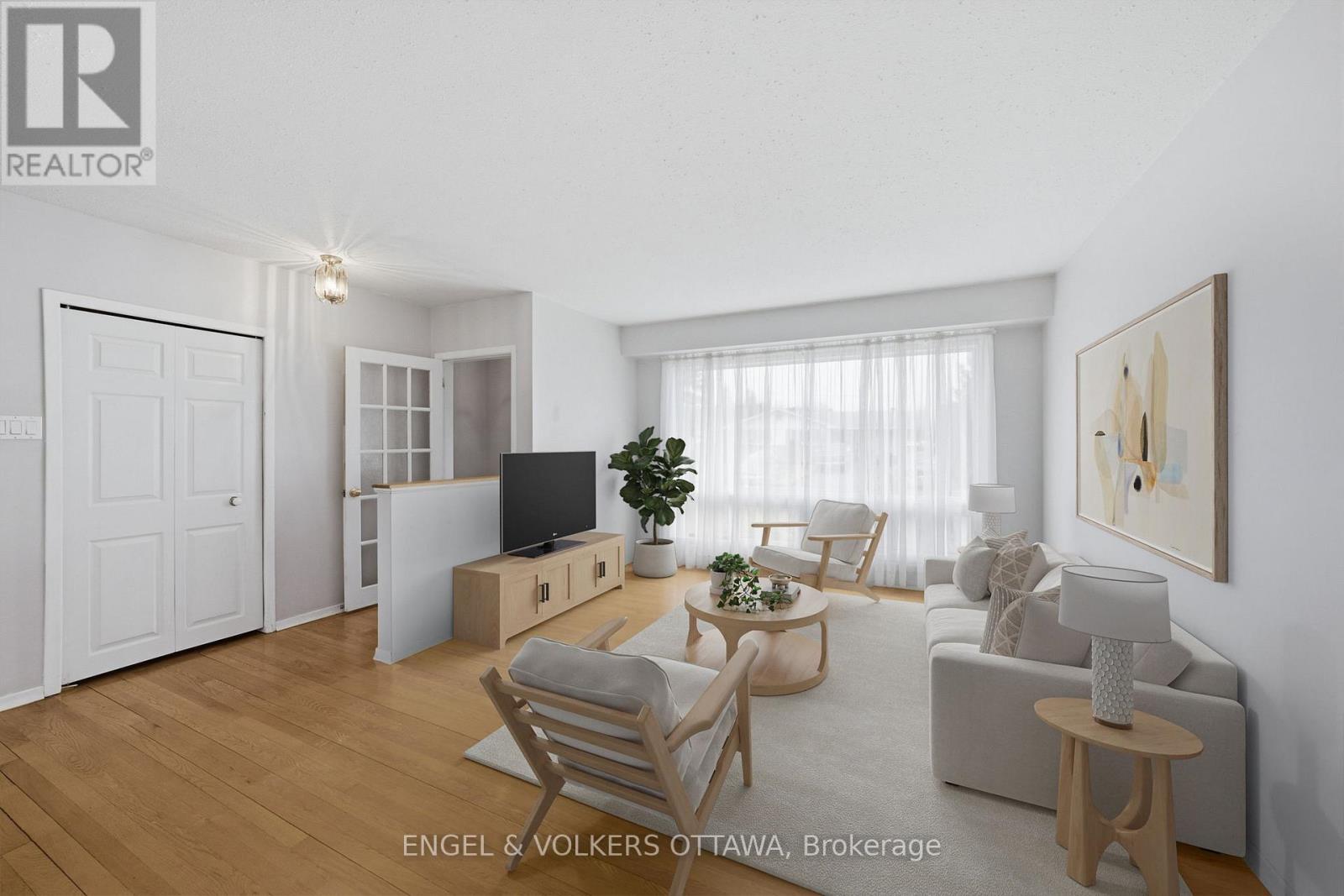 22 Parkside Crescent, Ottawa, Ontario  K2G 3B5 - Photo 4 - X12952202