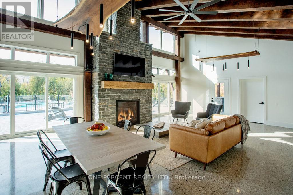 302 - 12 Beckwith Lane, Blue Mountains, Ontario  L9Y 0A4 - Photo 22 - X12951836